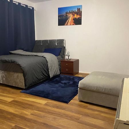 Double En-Suite Rooms Nevendon Zewnętrze zdjęcie